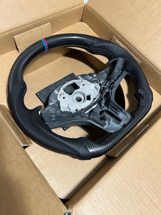G8X M3 carbon fiber steering wheel