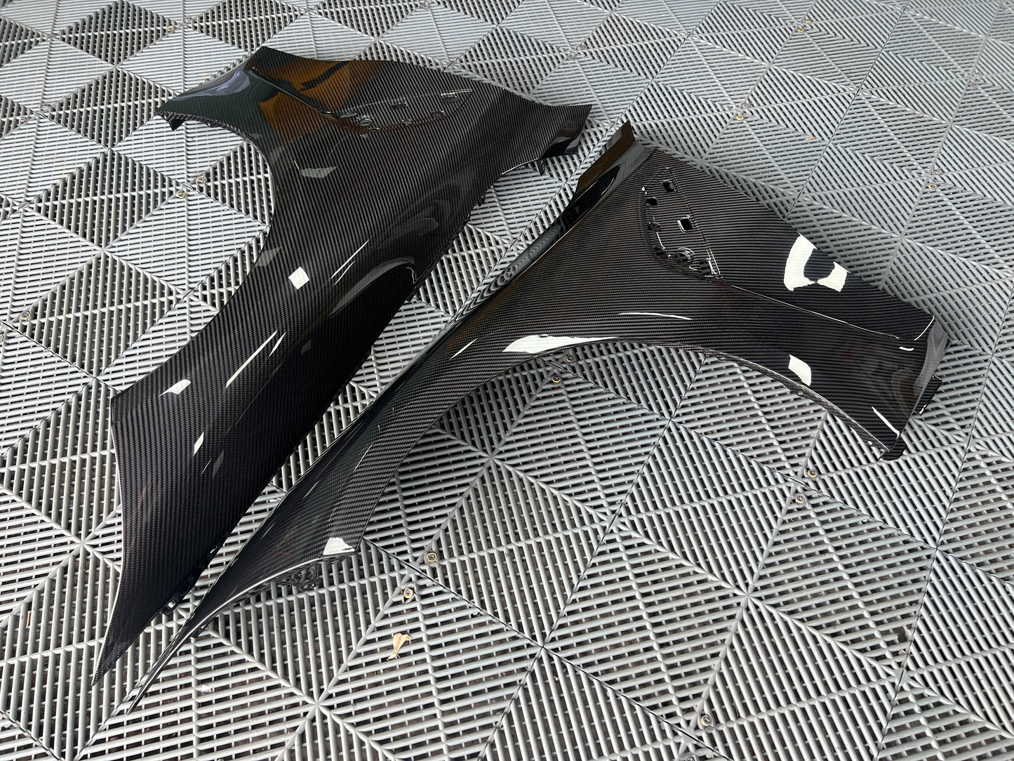 G80 M3 Carbon Fiber Fenders