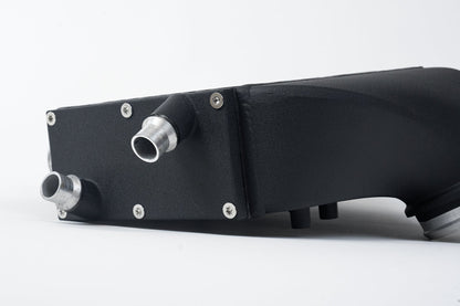 F8X M3 / M4 / M2 Comp Top Mount Charge-Air-Cooler by CSF - Crinkle Black Finish
