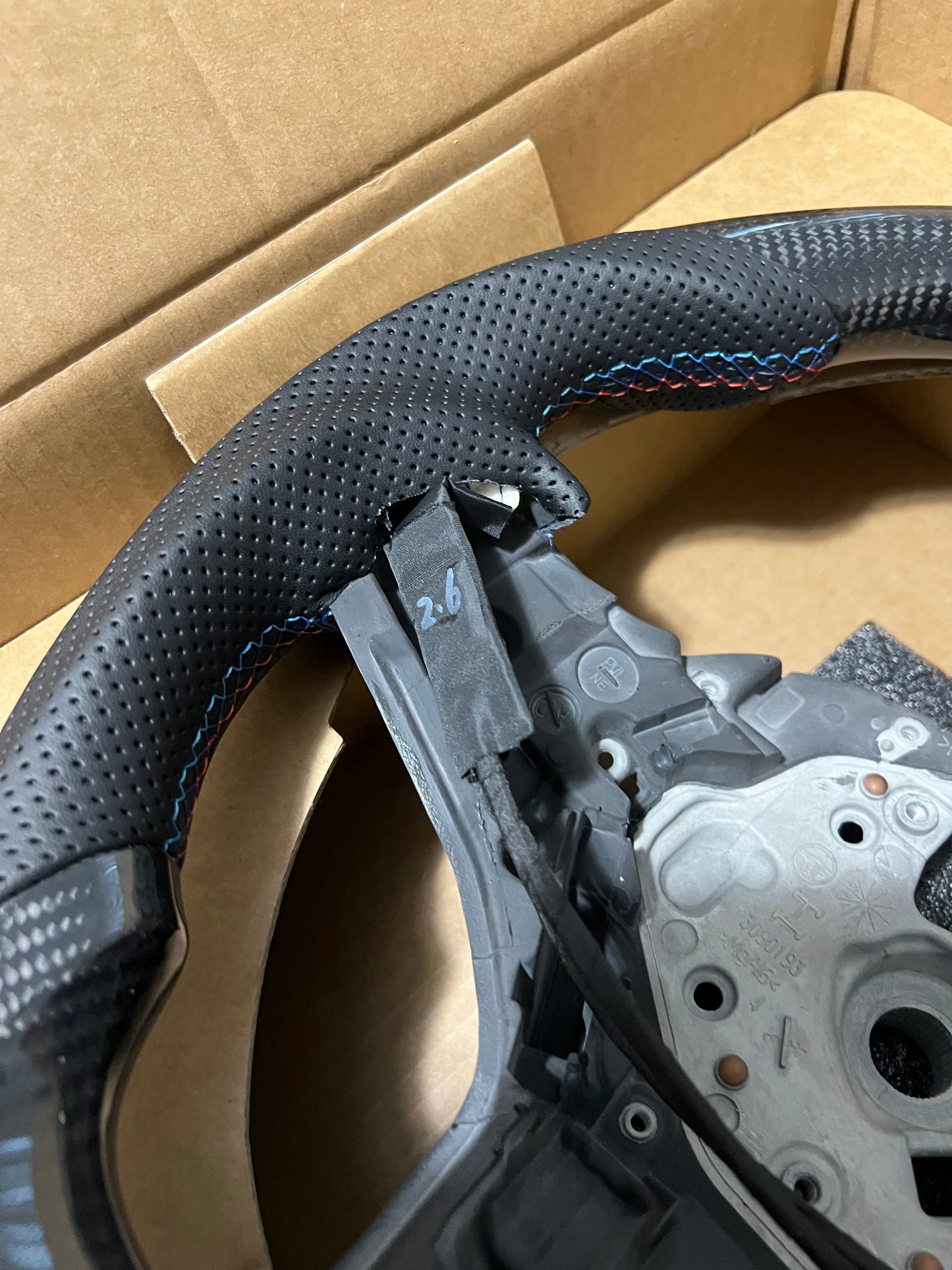 G80 M3 aftermarket carbon steering wheel